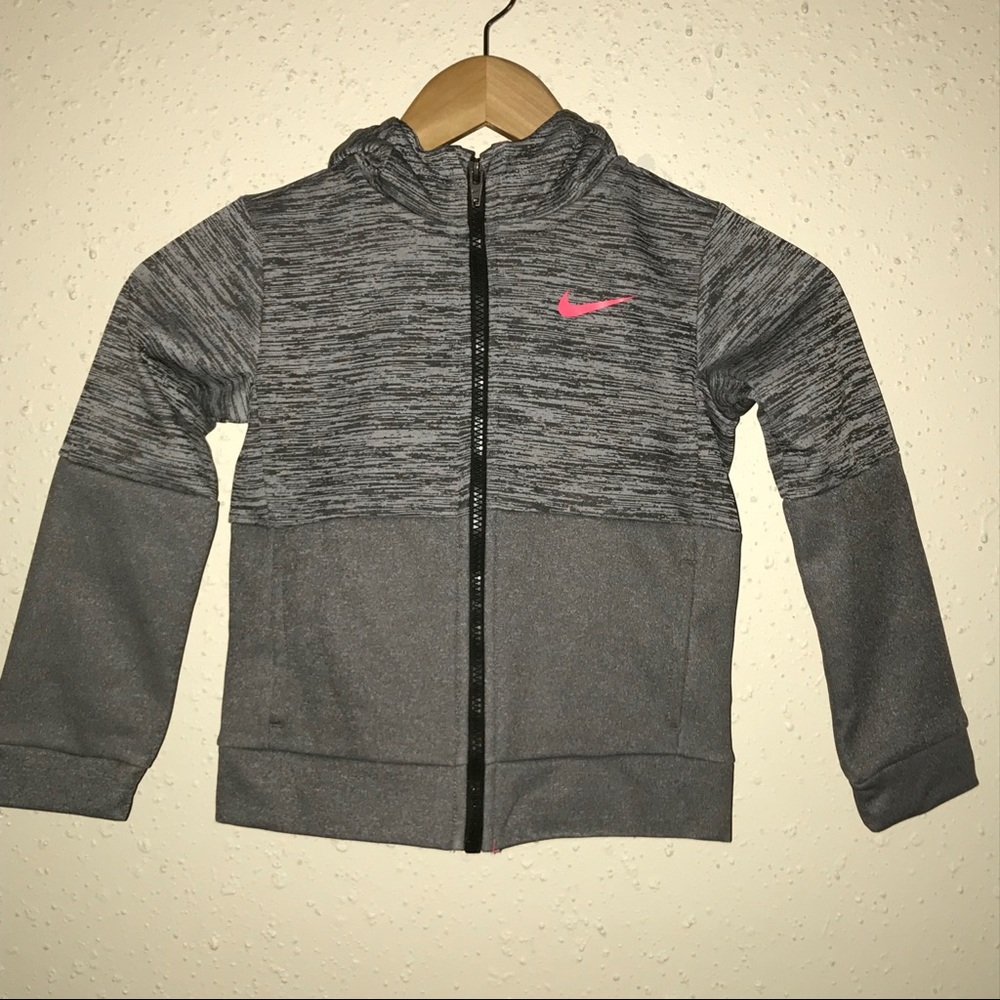 NWT Nike Therma Dri-Fit Full Zip Hoodie - Size 6